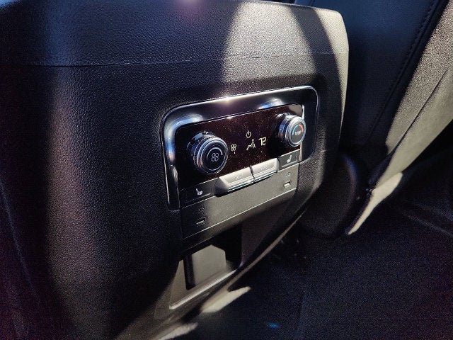 2027 GMC Yukon AT4