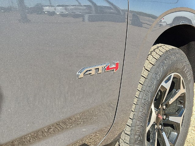 2027 GMC Yukon AT4