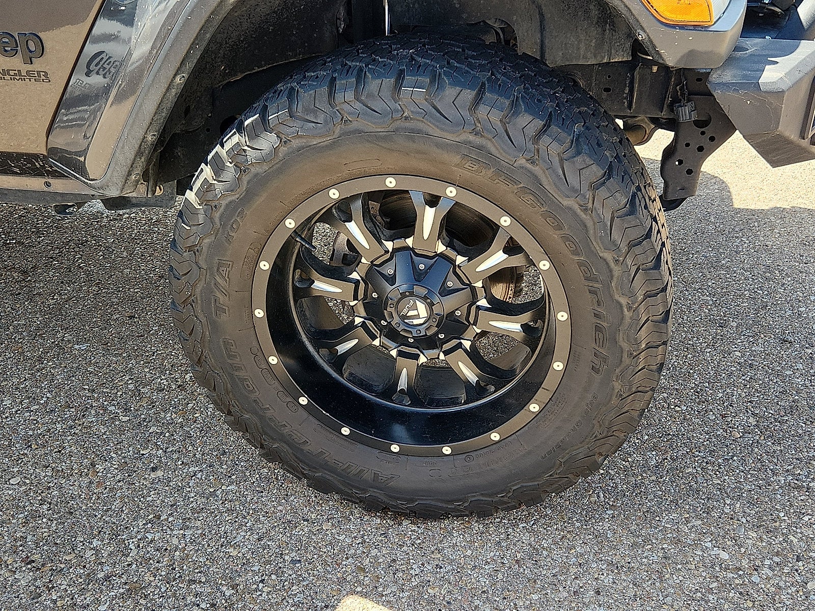 2020 Jeep Wrangler Unlimited Sahara Altitude