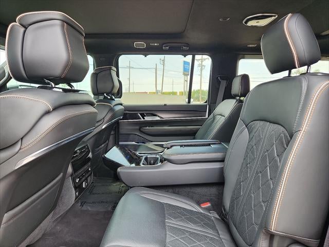 2024 Jeep Grand Wagoneer Series III