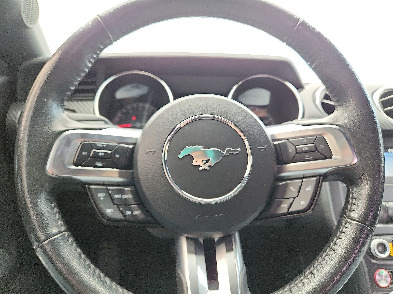 2022 Ford Mustang EcoBoost