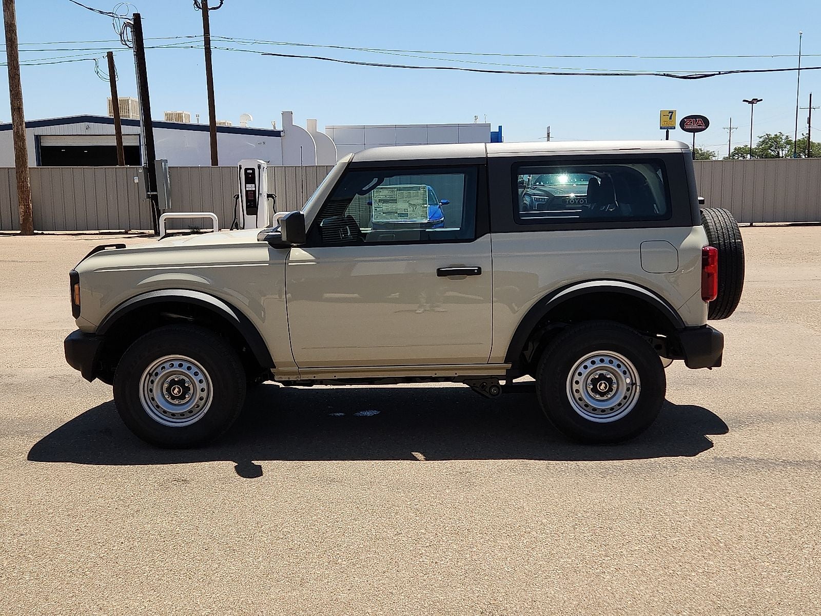 2026 Ford Bronco Base