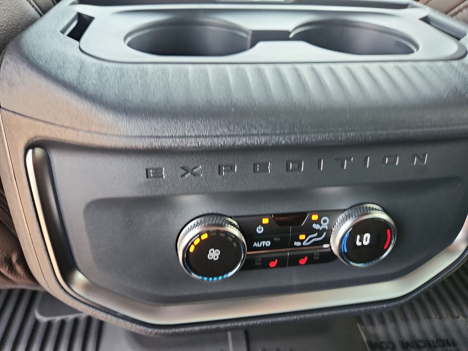 2027 Ford Expedition King Ranch