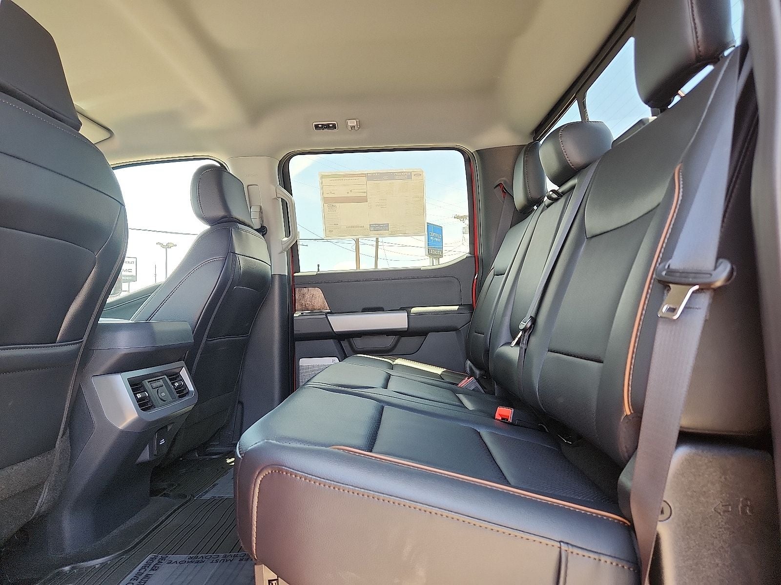 2026 Ford Super Duty F-250® Lariat®