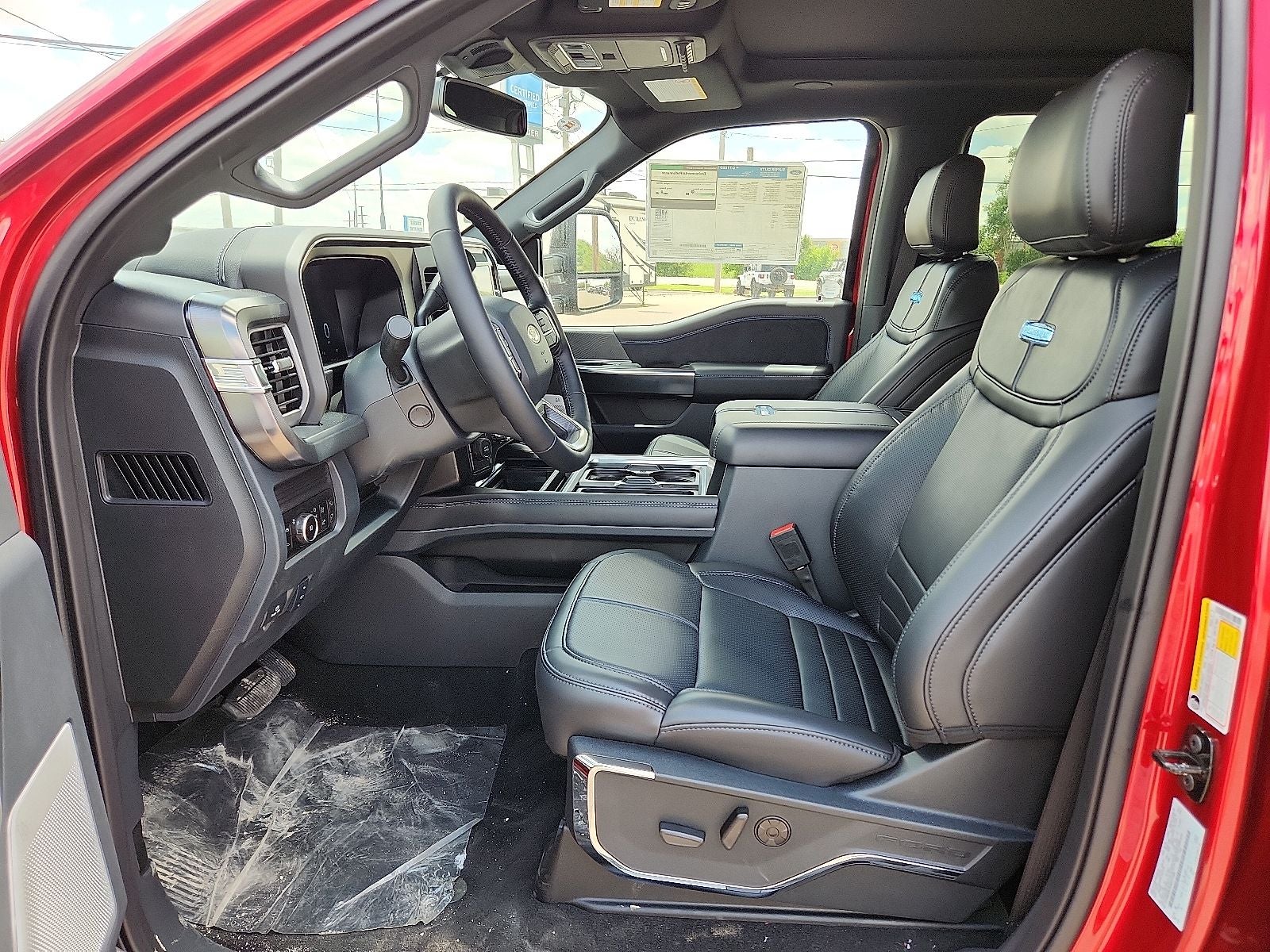 2025 Ford Super Duty F-250® Platinum®