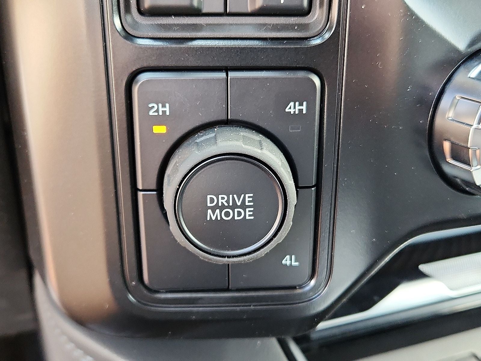 2025 Ford Super Duty F-250® Platinum®