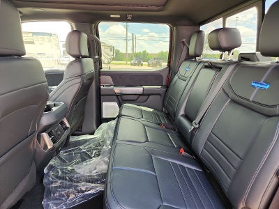 2025 Ford Super Duty F-250® Platinum®