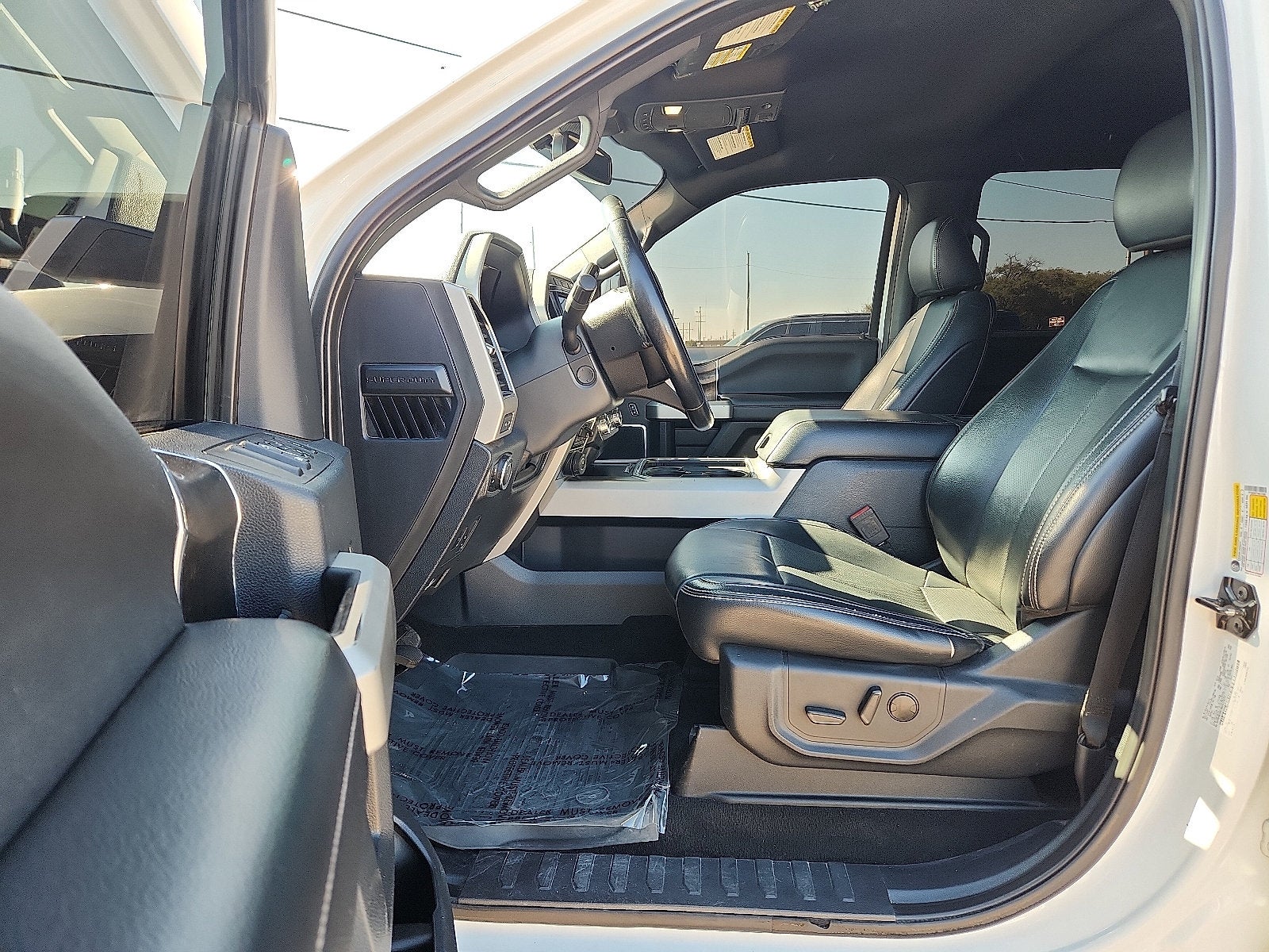 2022 Ford F-350 Lariat