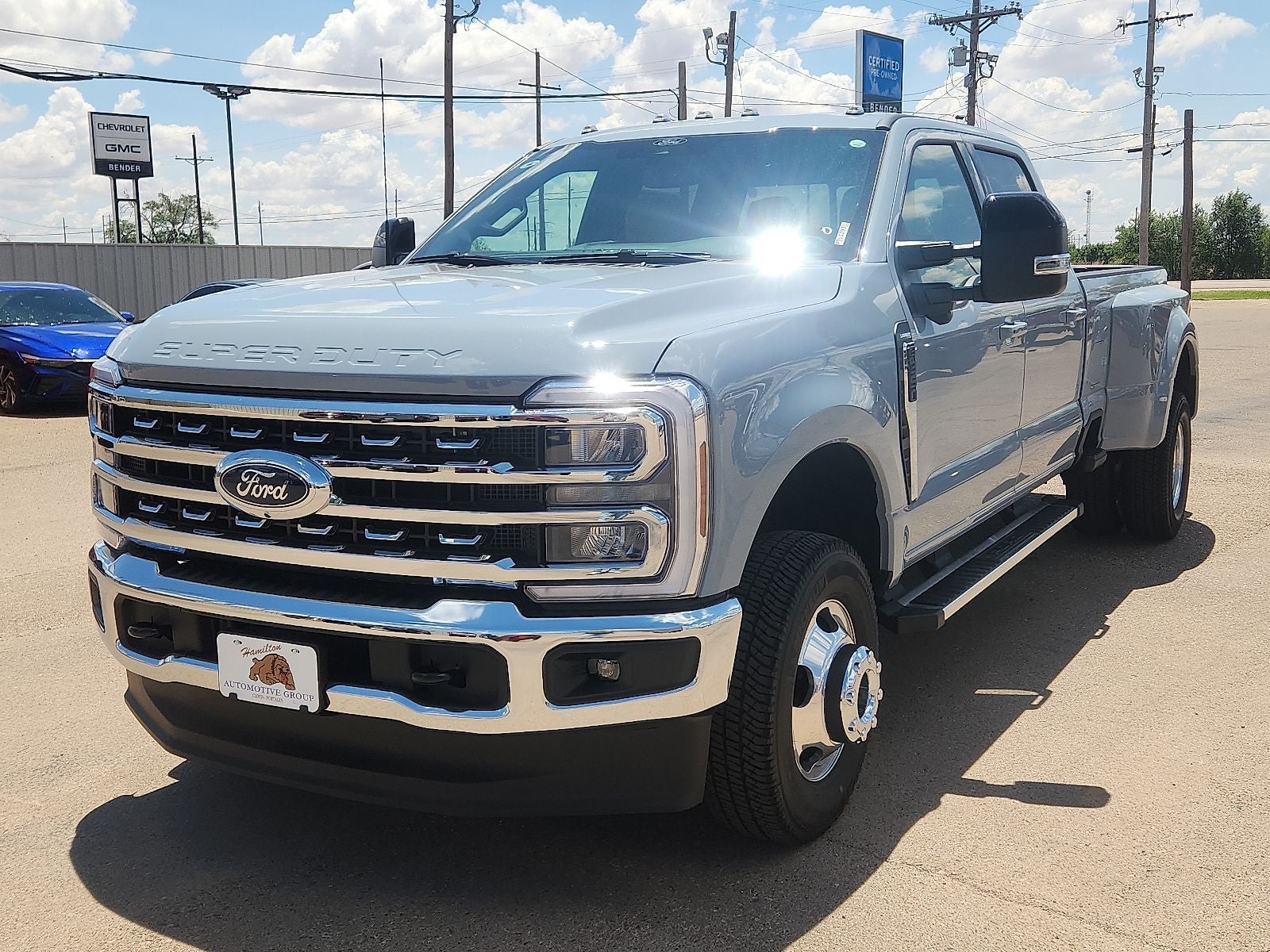 2026 Ford F-350SD Lariat DRW