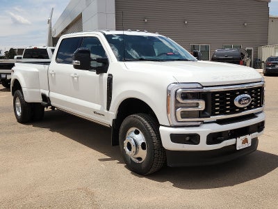 2026 Ford Super Duty F-350® Platinum®