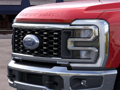 2026 Ford F-350SD Lariat DRW