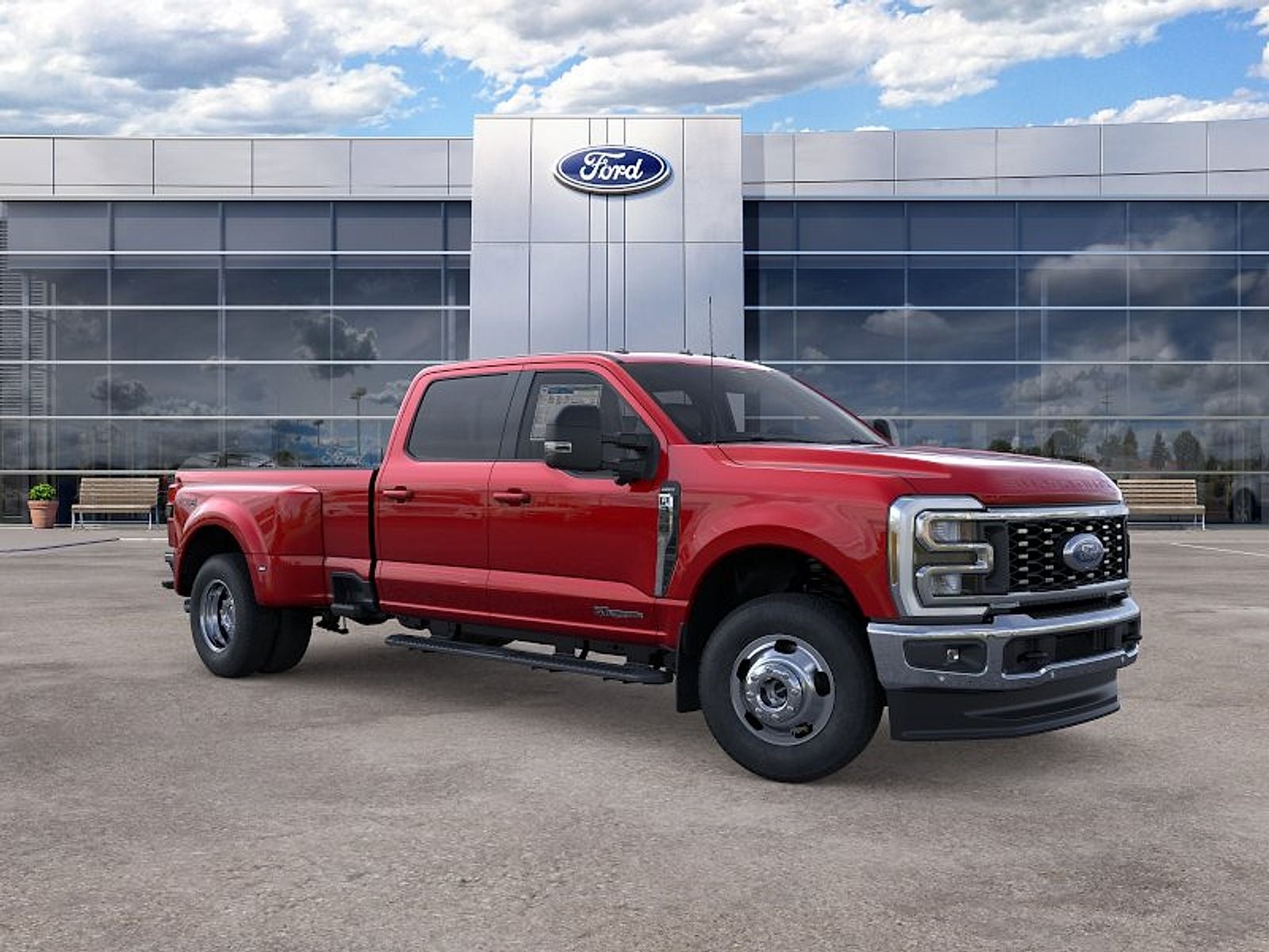2026 Ford F-350SD Lariat DRW