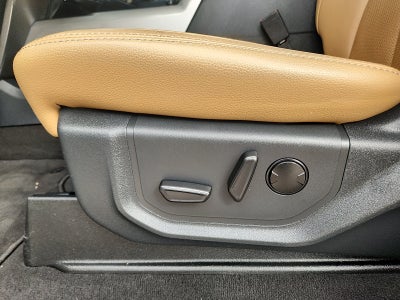 2022 Ford F-350 Lariat DRW