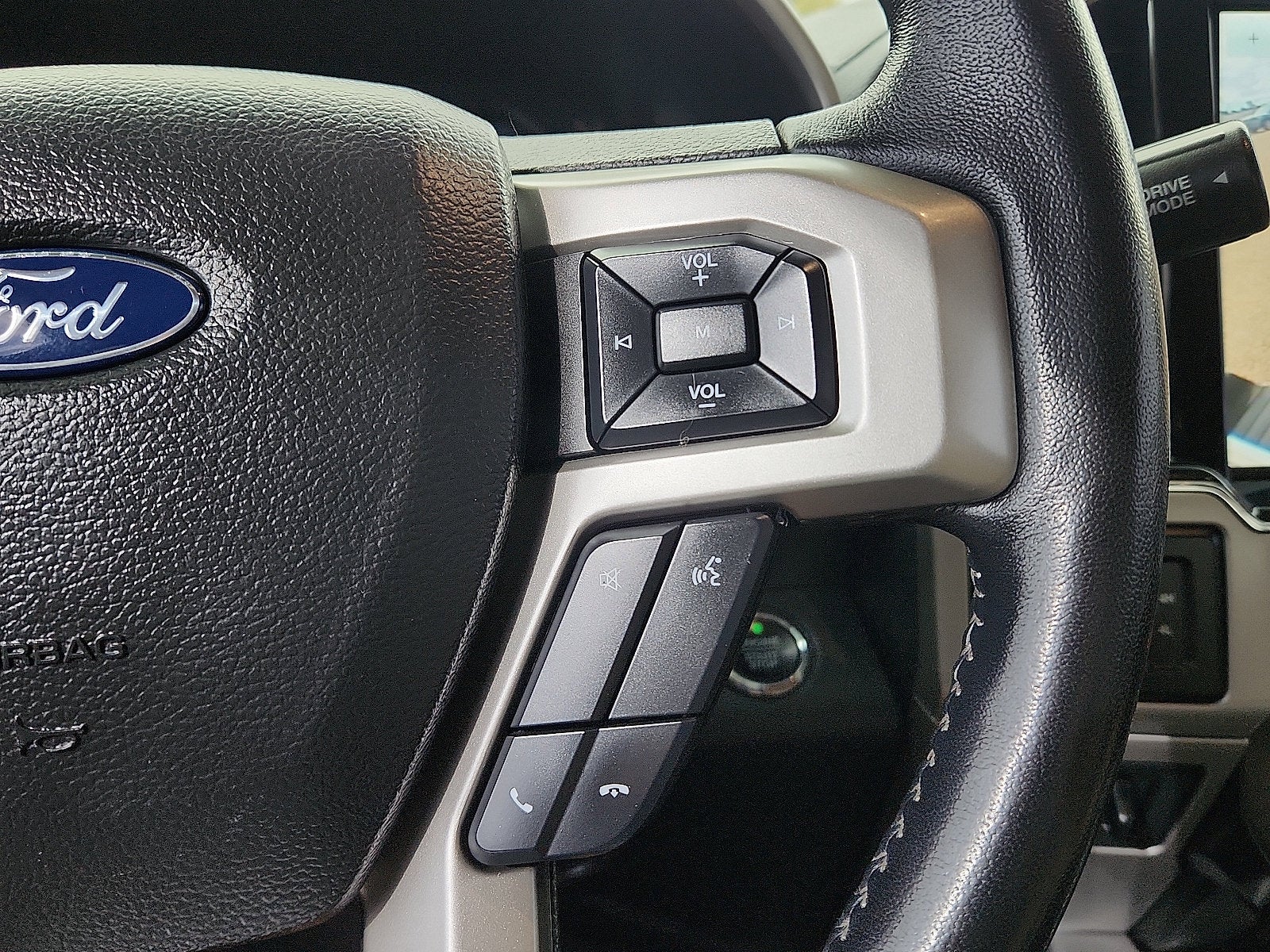 2022 Ford F-350 Lariat DRW