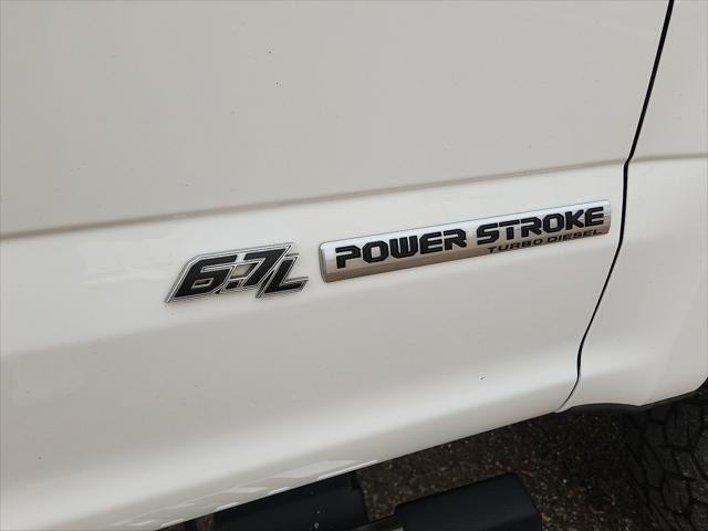 2022 Ford F-350 Lariat DRW