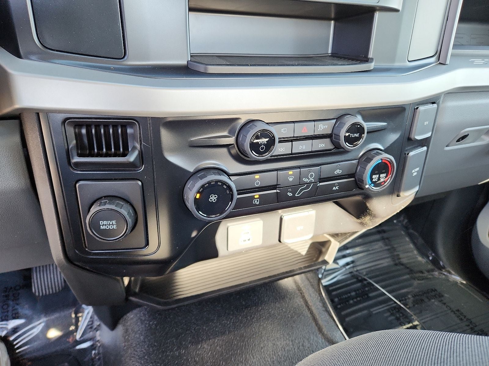 2025 Ford Super Duty F-250® XL