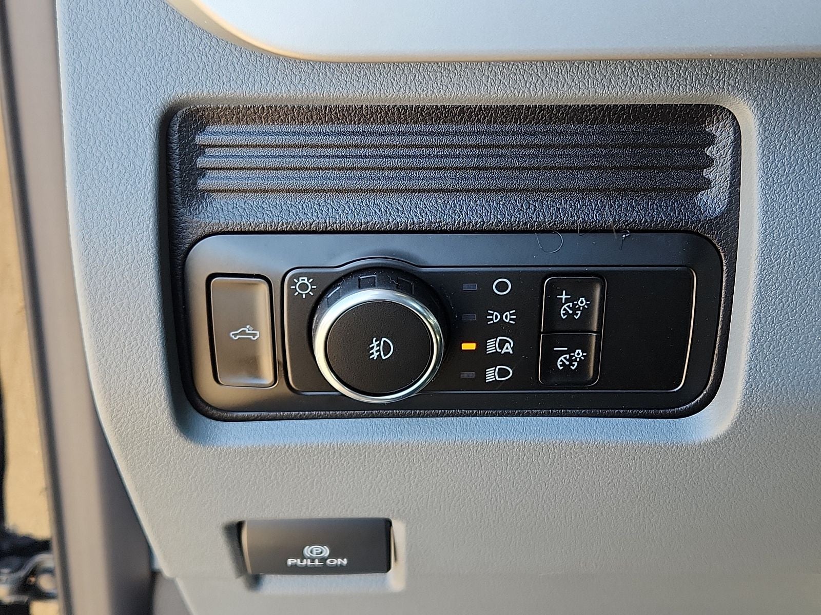 2025 Ford Super Duty F-250® XL