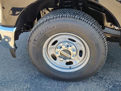 2025 Ford Super Duty F-250® XL