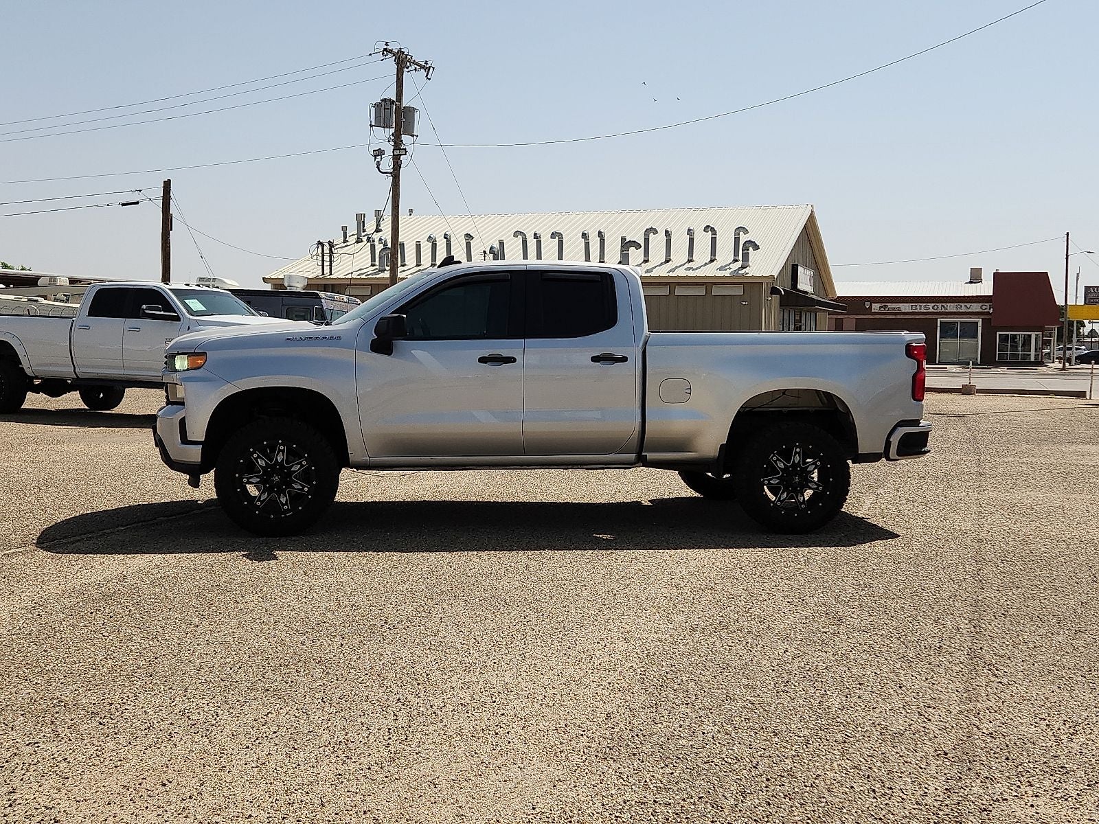 2020 Chevrolet Silverado Custom