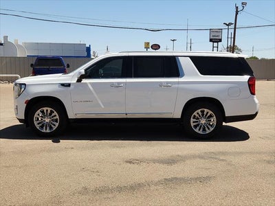 2023 GMC Yukon XL SLT