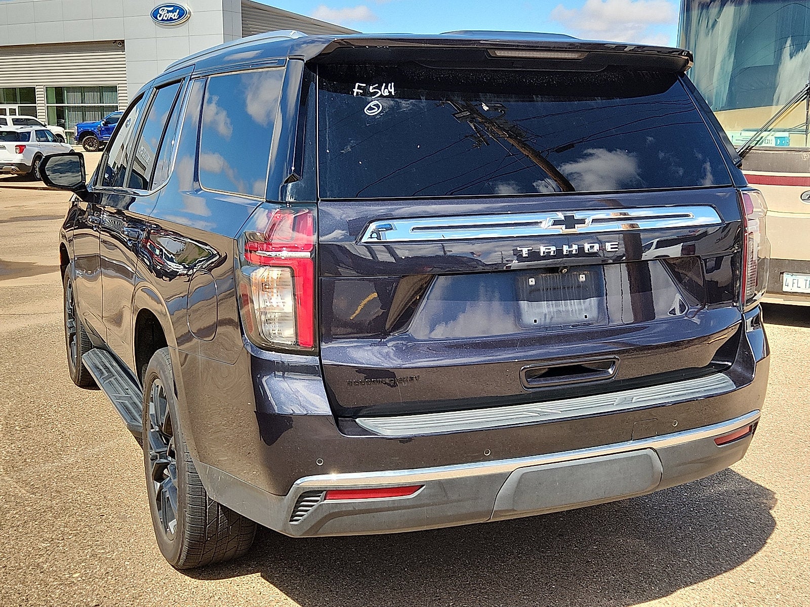 2023 Chevrolet Tahoe LS