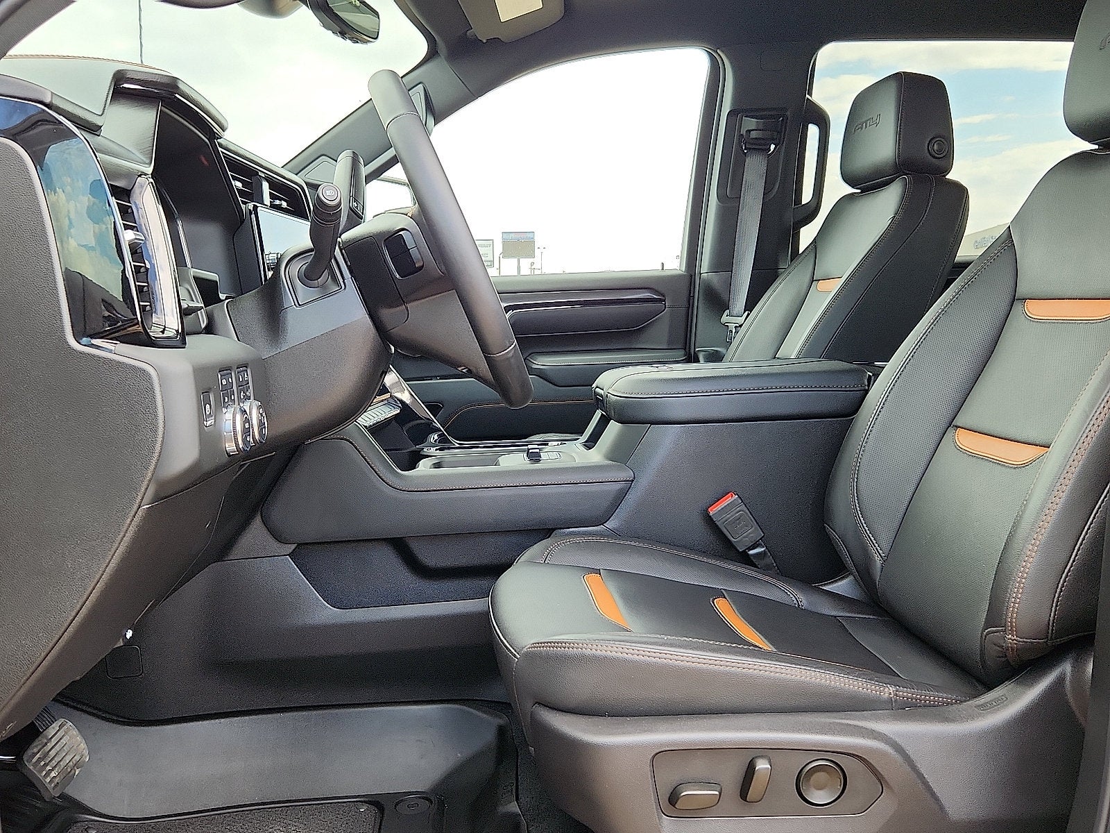 2025 GMC Sierra HD AT4