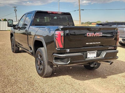 2025 GMC Sierra HD AT4