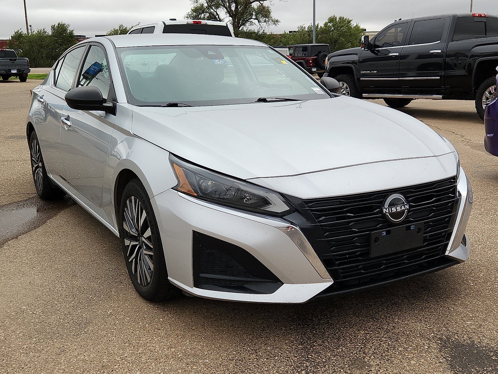 2024 Nissan Altima 2.5 SV