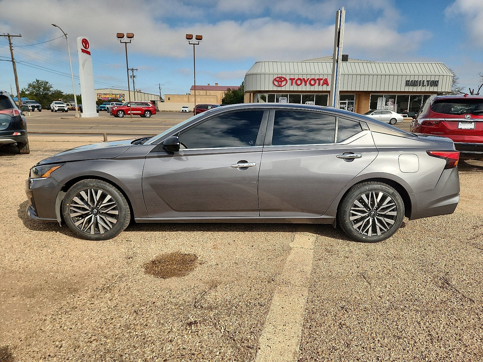 2024 Nissan Altima 2.5 SV