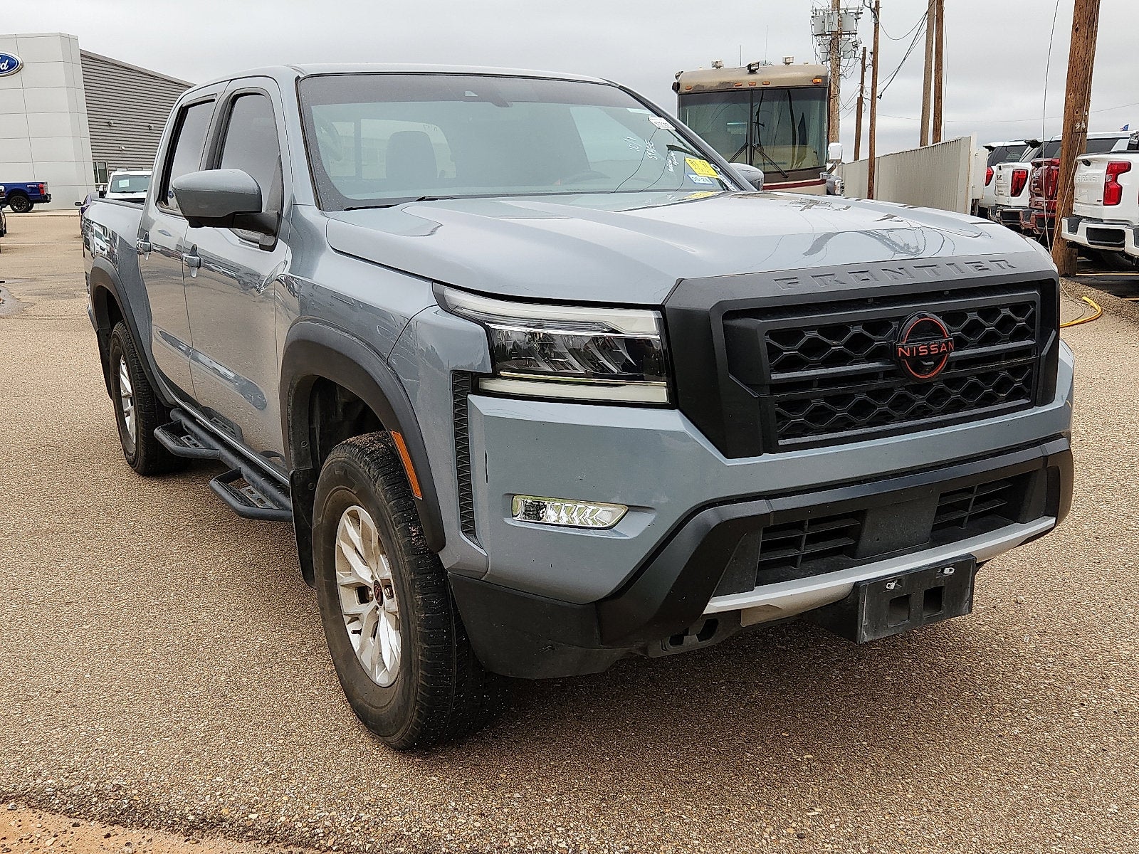 2023 Nissan Frontier PRO-X