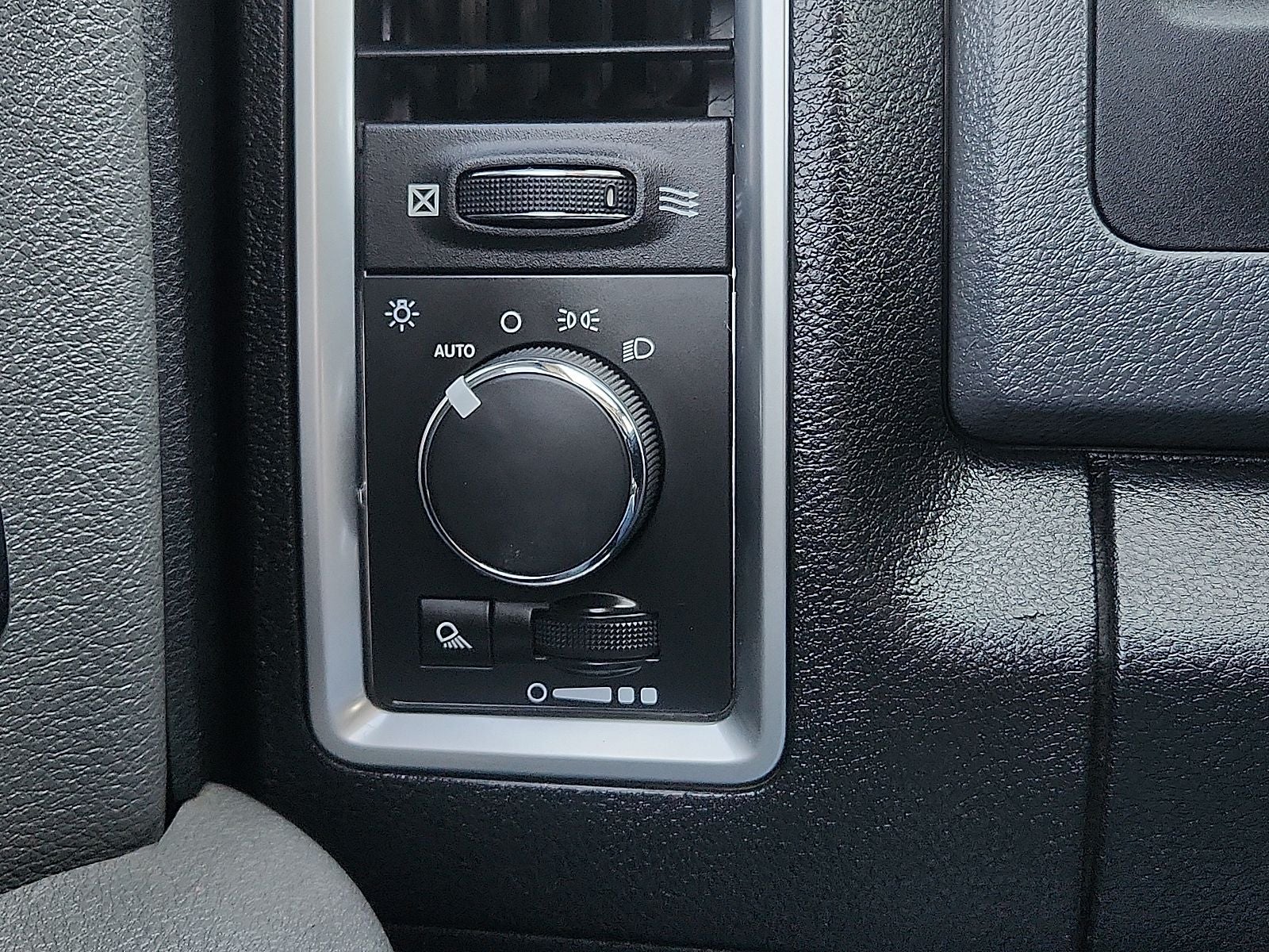 2014 RAM 3500 SLT