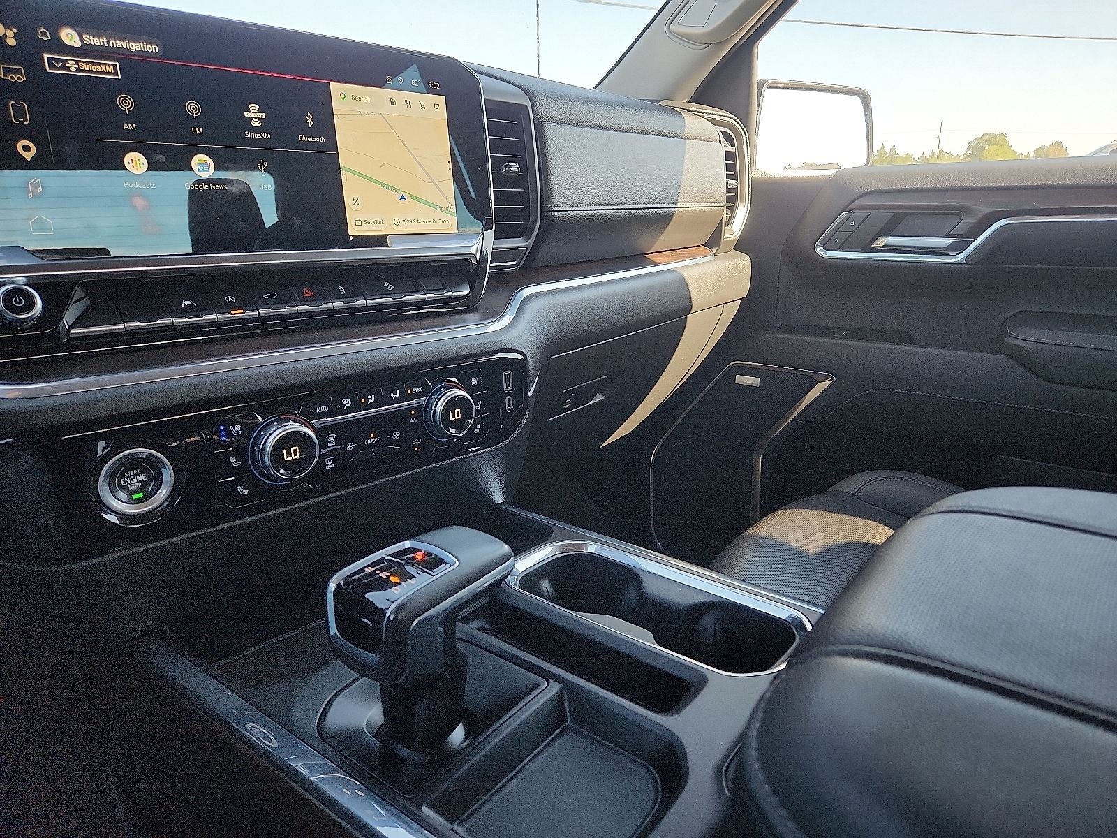 2023 GMC Sierra SLT