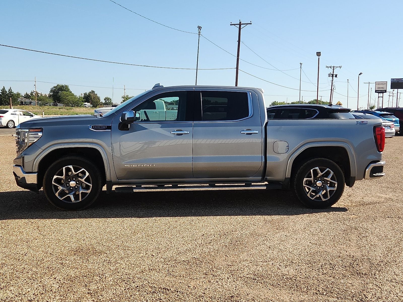 2023 GMC Sierra SLT