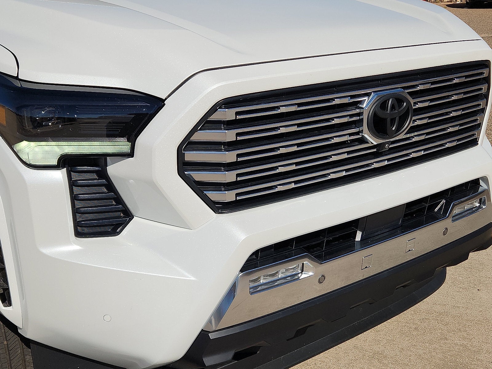 2026 Toyota Tacoma i-FORCE MAX Limited i-FORCE MAX
