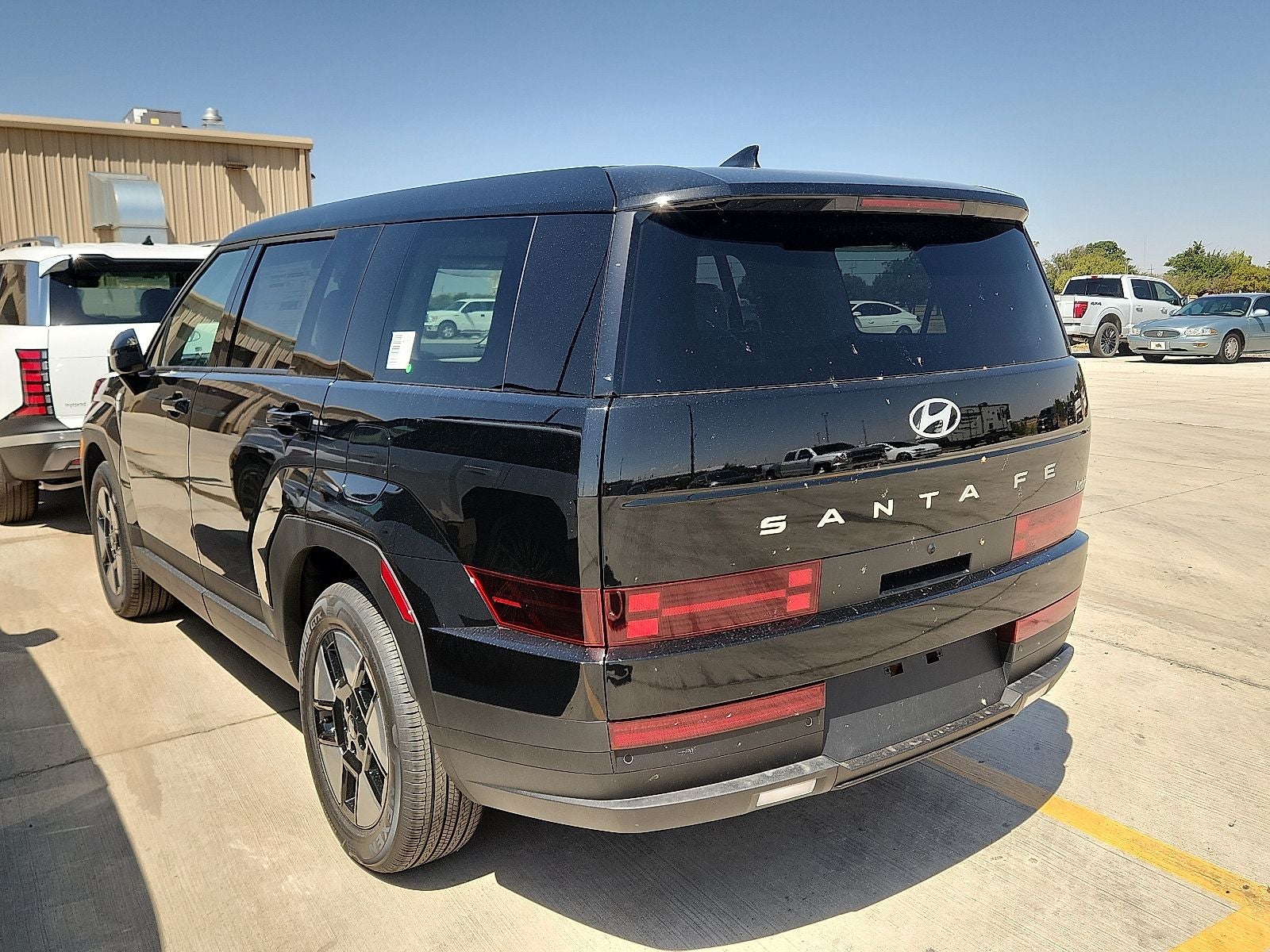 2027 Hyundai Santa Fe Hybrid SE