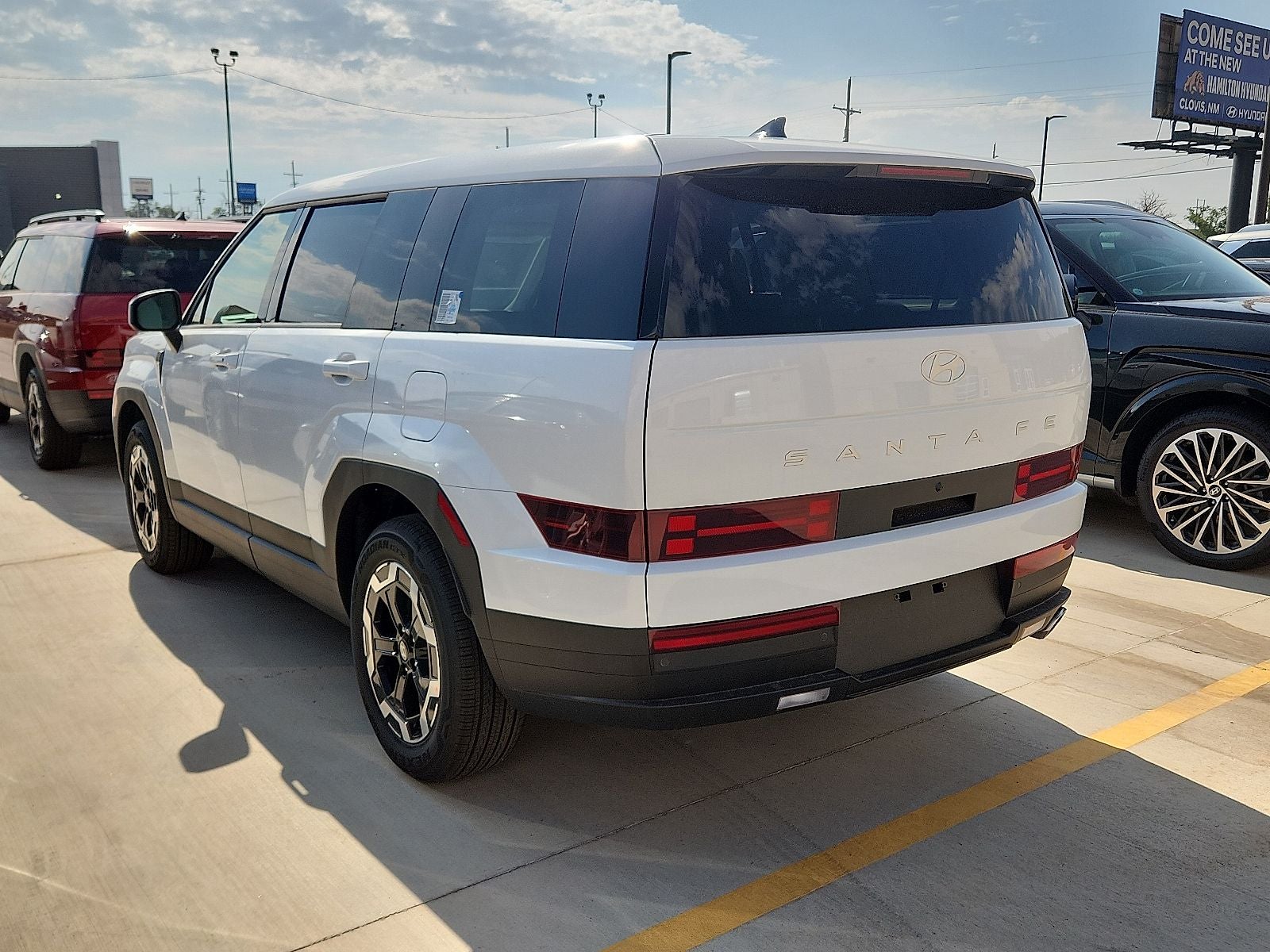 2027 Hyundai Santa Fe SE