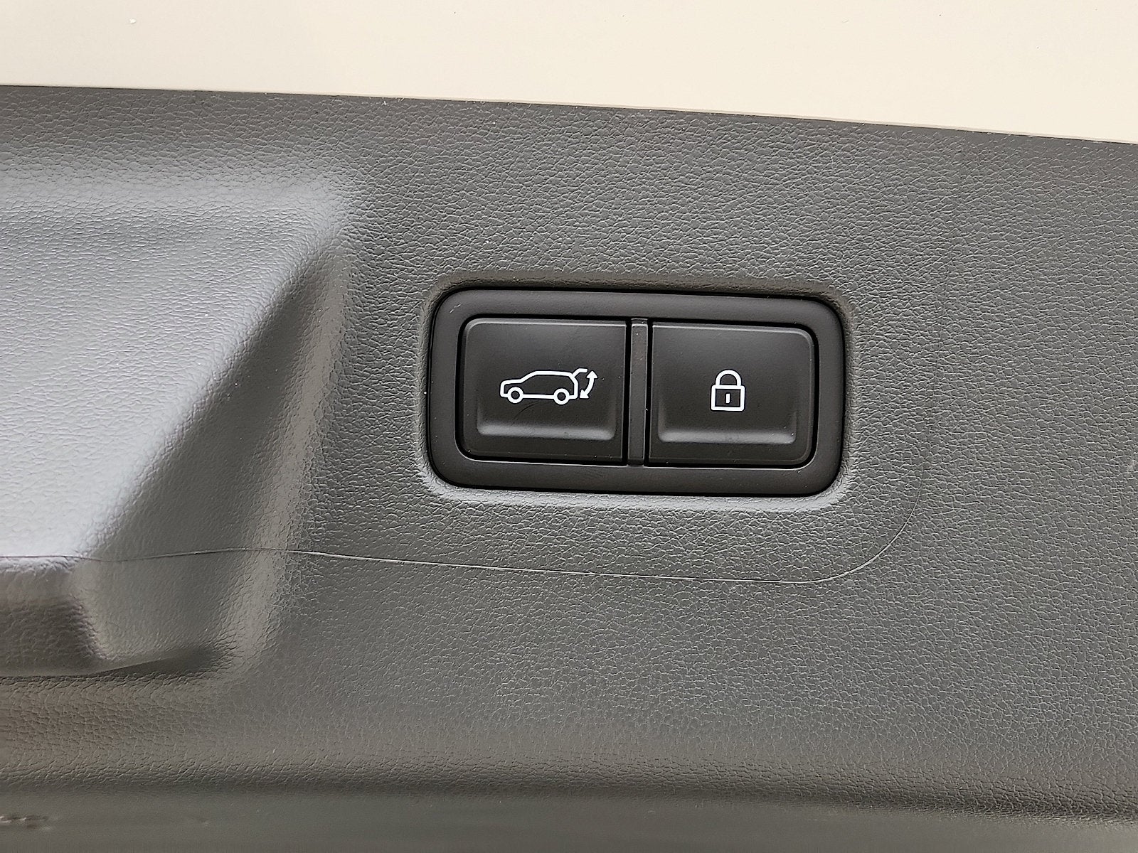 2027 Hyundai Santa Fe SE