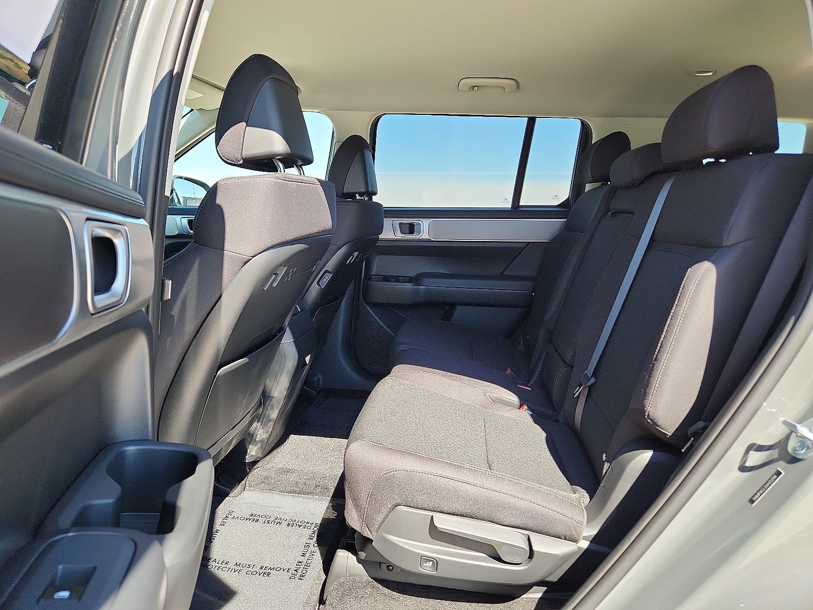 2027 Hyundai Santa Fe SE