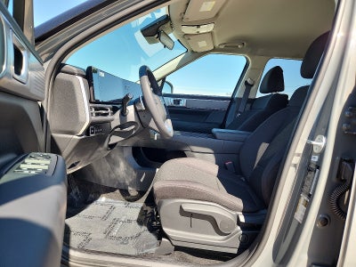 2027 Hyundai Santa Fe SE