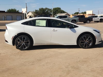 2027 Toyota Prius XLE