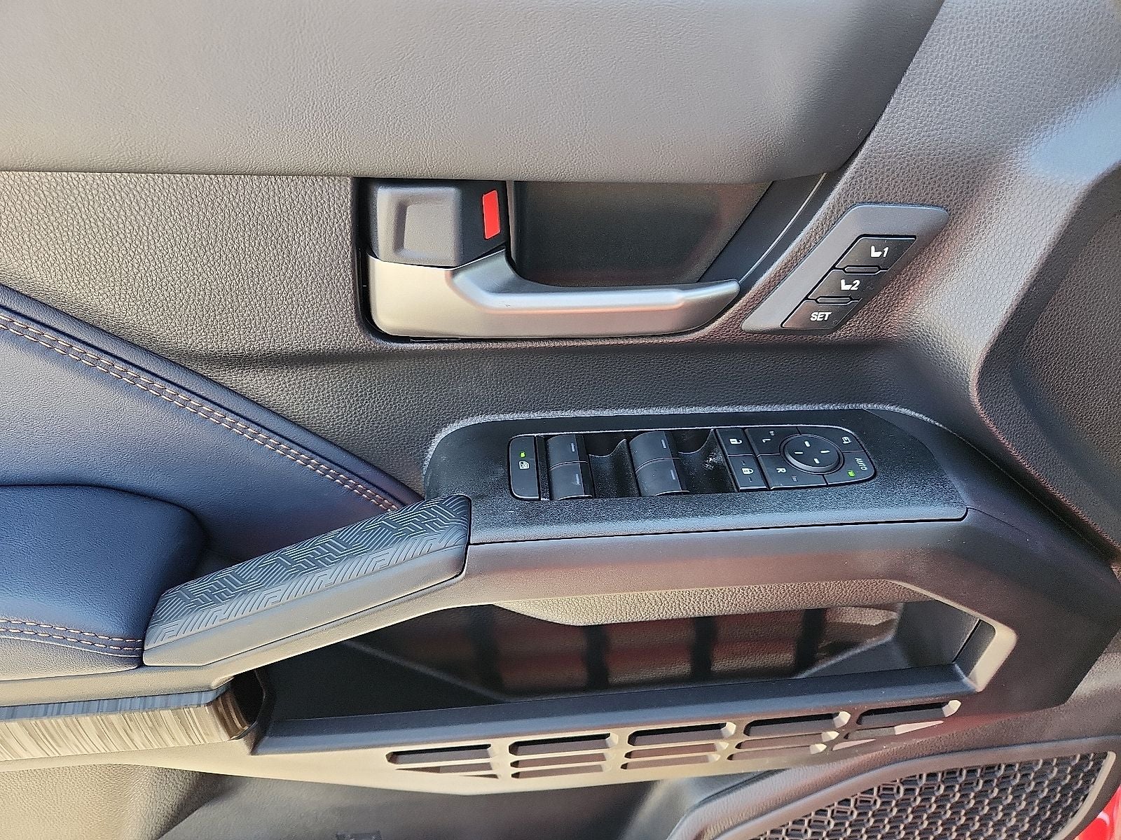 2026 Toyota 4Runner i-FORCE MAX Hybrid Platinum
