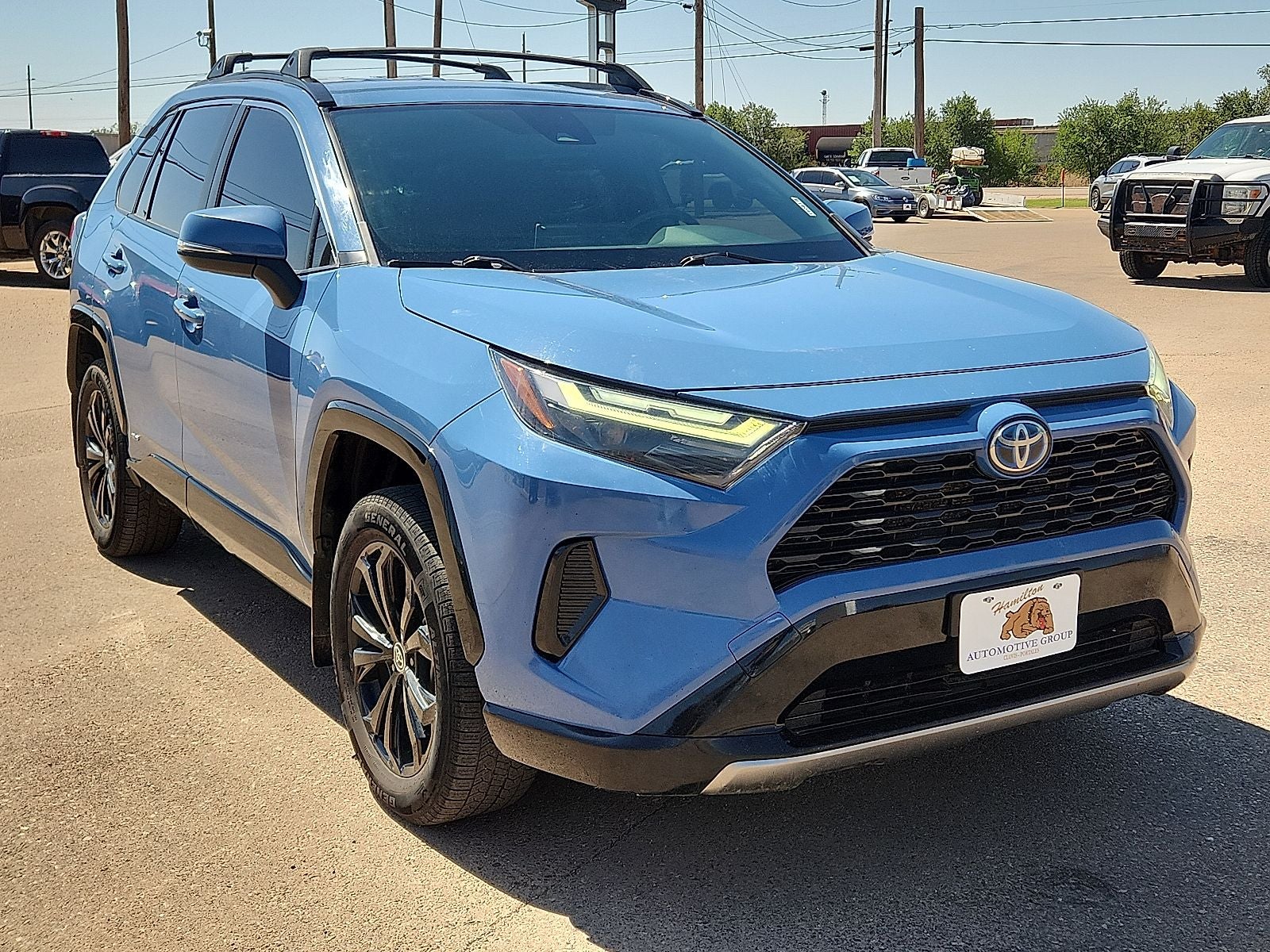 2023 Toyota RAV4 Hybrid SE