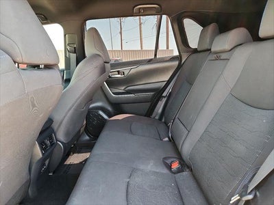 2023 Toyota RAV4 Hybrid SE