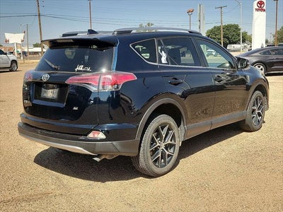 2017 Toyota RAV4 SE