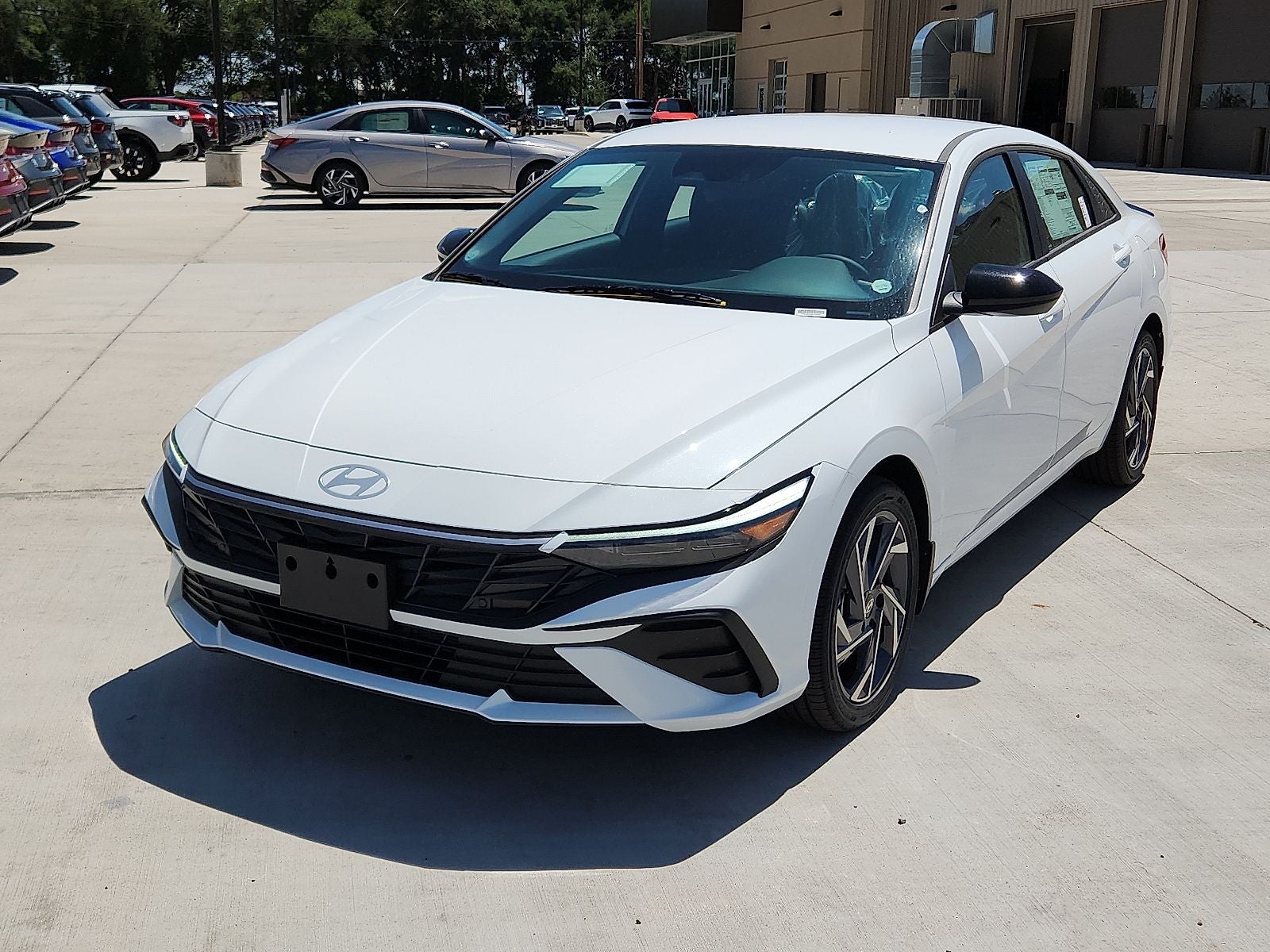 2025 Hyundai Elantra Hybrid SEL Sport