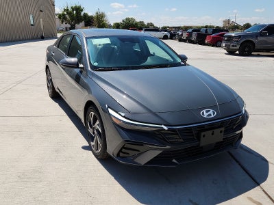 2025 Hyundai Elantra Limited