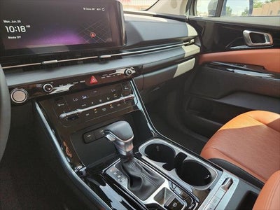 2024 Kia Carnival SX