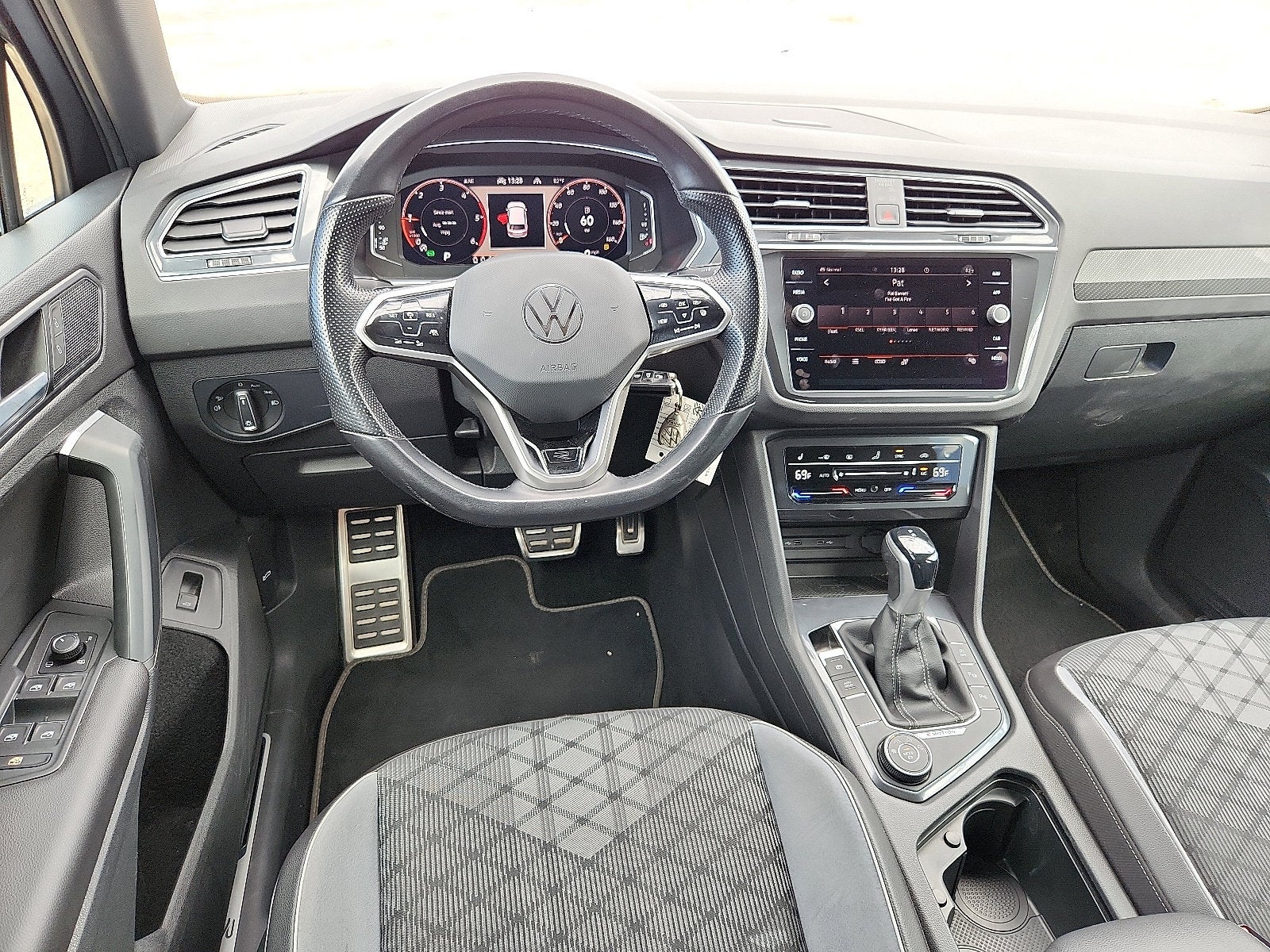 2021 Volkswagen Tiguan Base