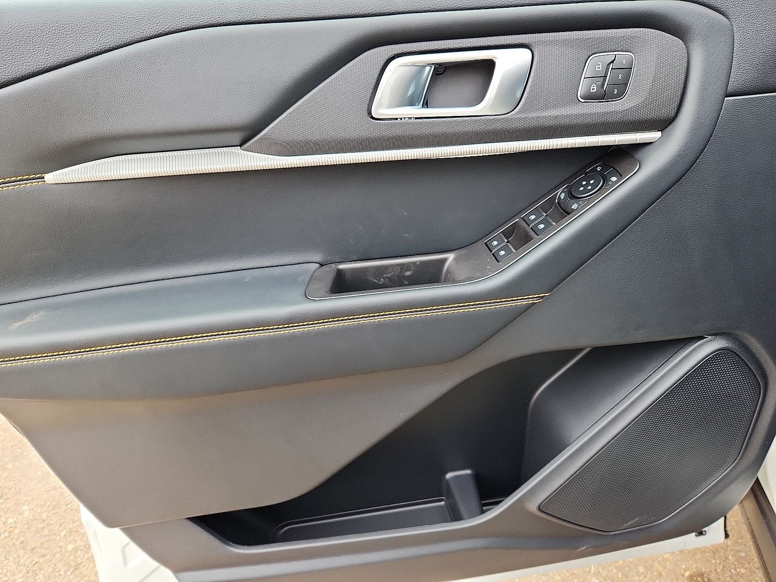 2027 Ford Explorer 4-Door 4DR AWD TREMOR